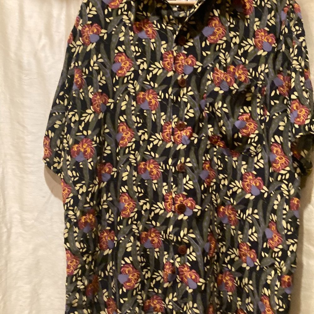 Vintage FLAX by Jeanne Engelhart 100% Rayon, Floral Button Down Top, Small